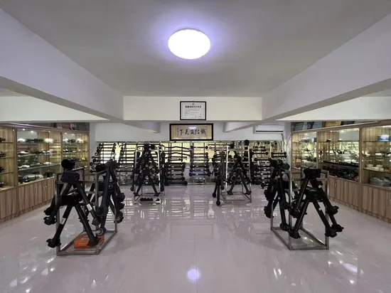 볼보 20392649 V-지원